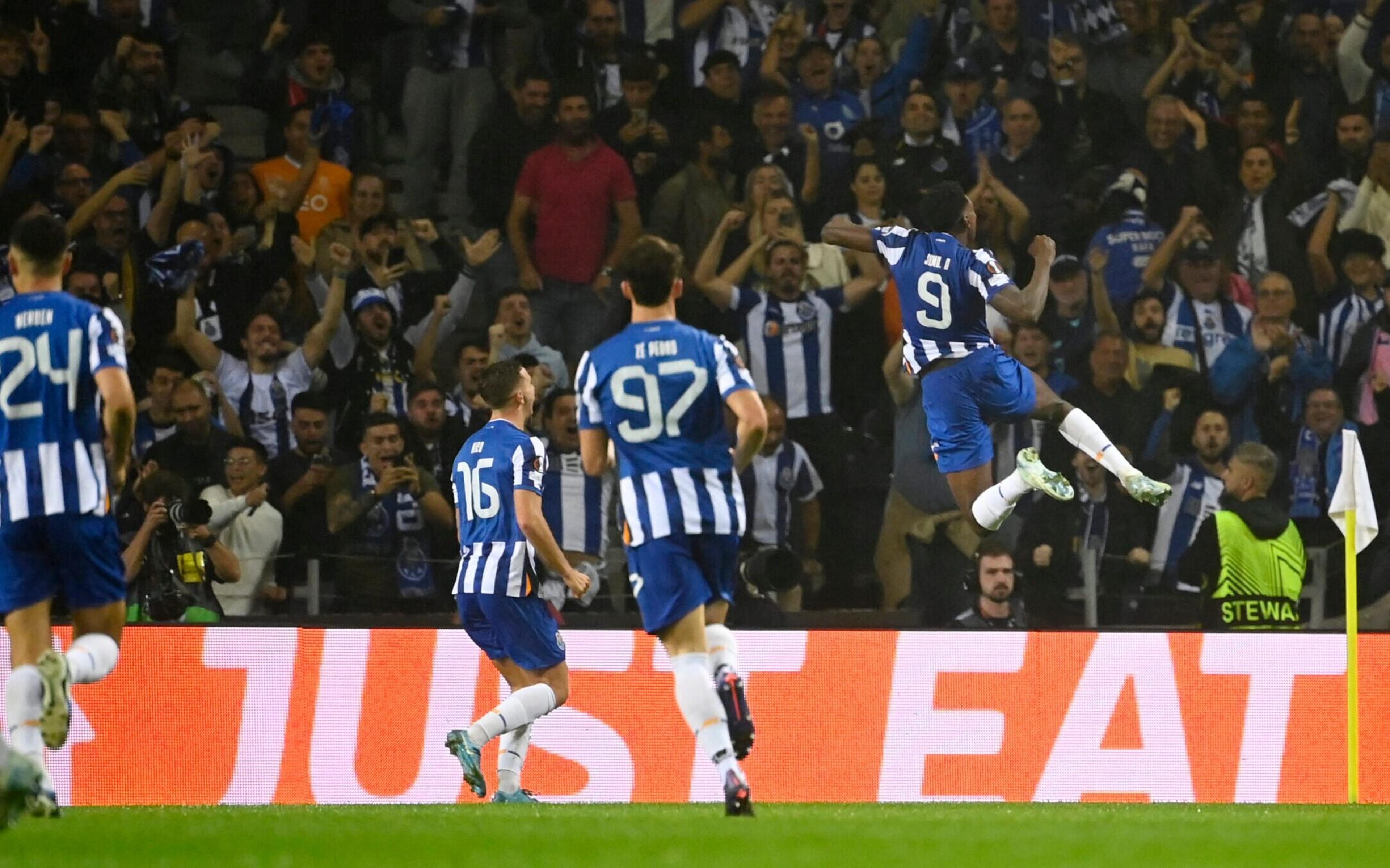 Farense x Porto: onde assistir, horário e escalações do jogo pelo Campeonato Português