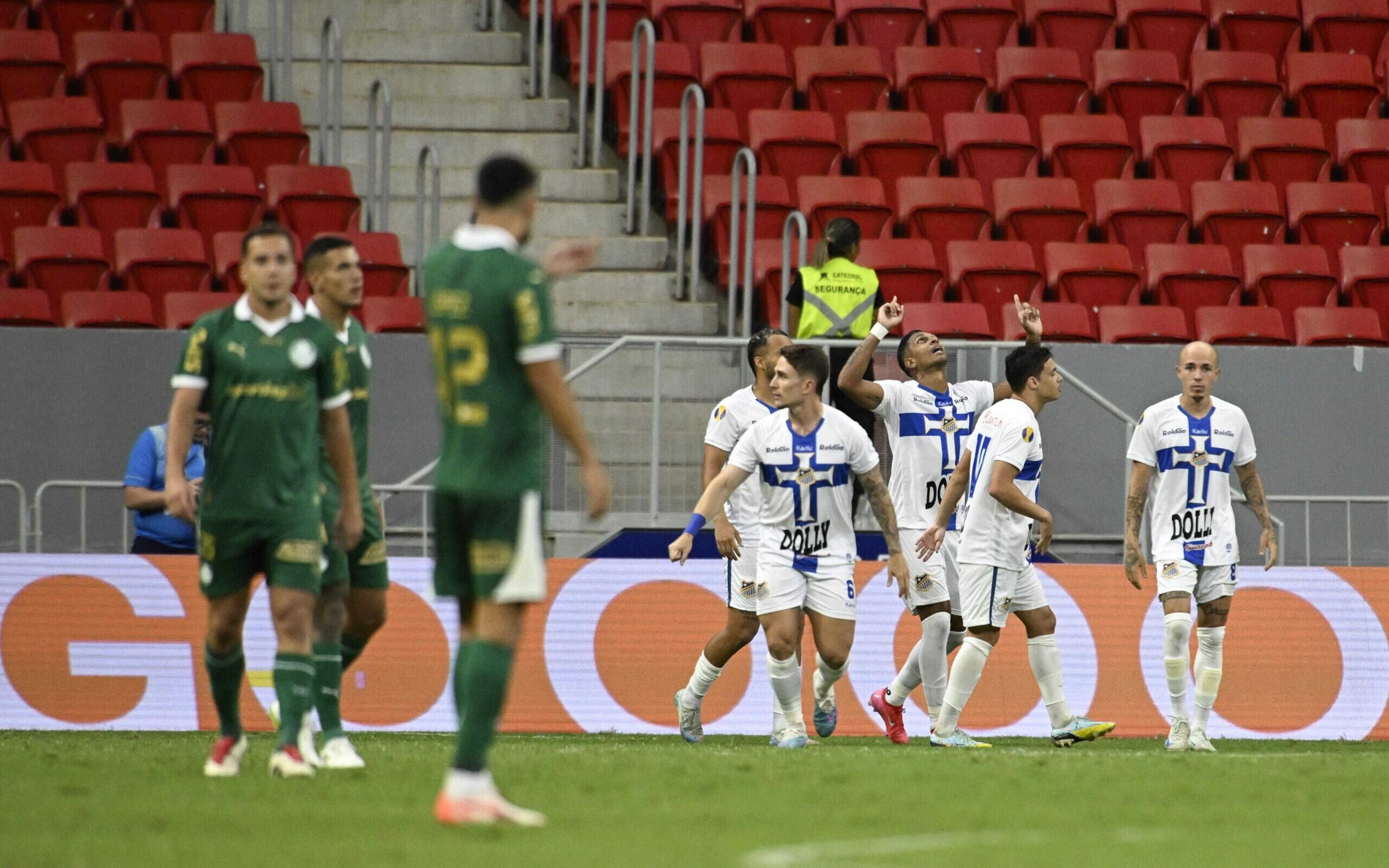 Torcedores do Palmeiras elegem culpado em gol do Água Santa: ‘Inacreditável’