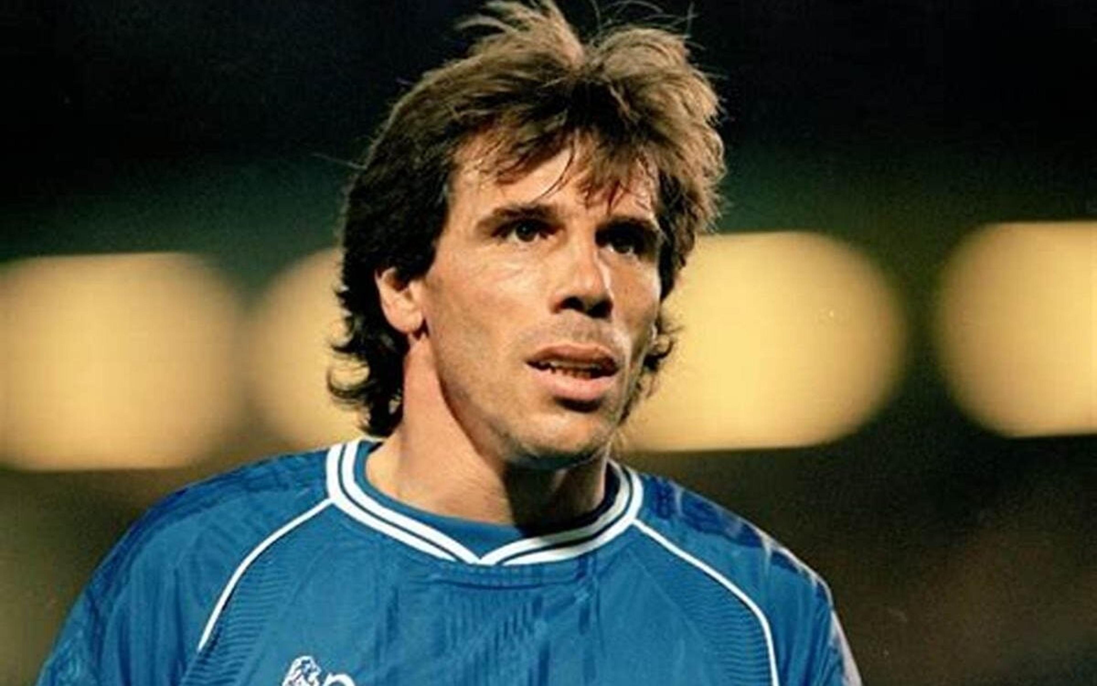 Por onde anda Gianfranco Zola, ex-jogador da Itália?