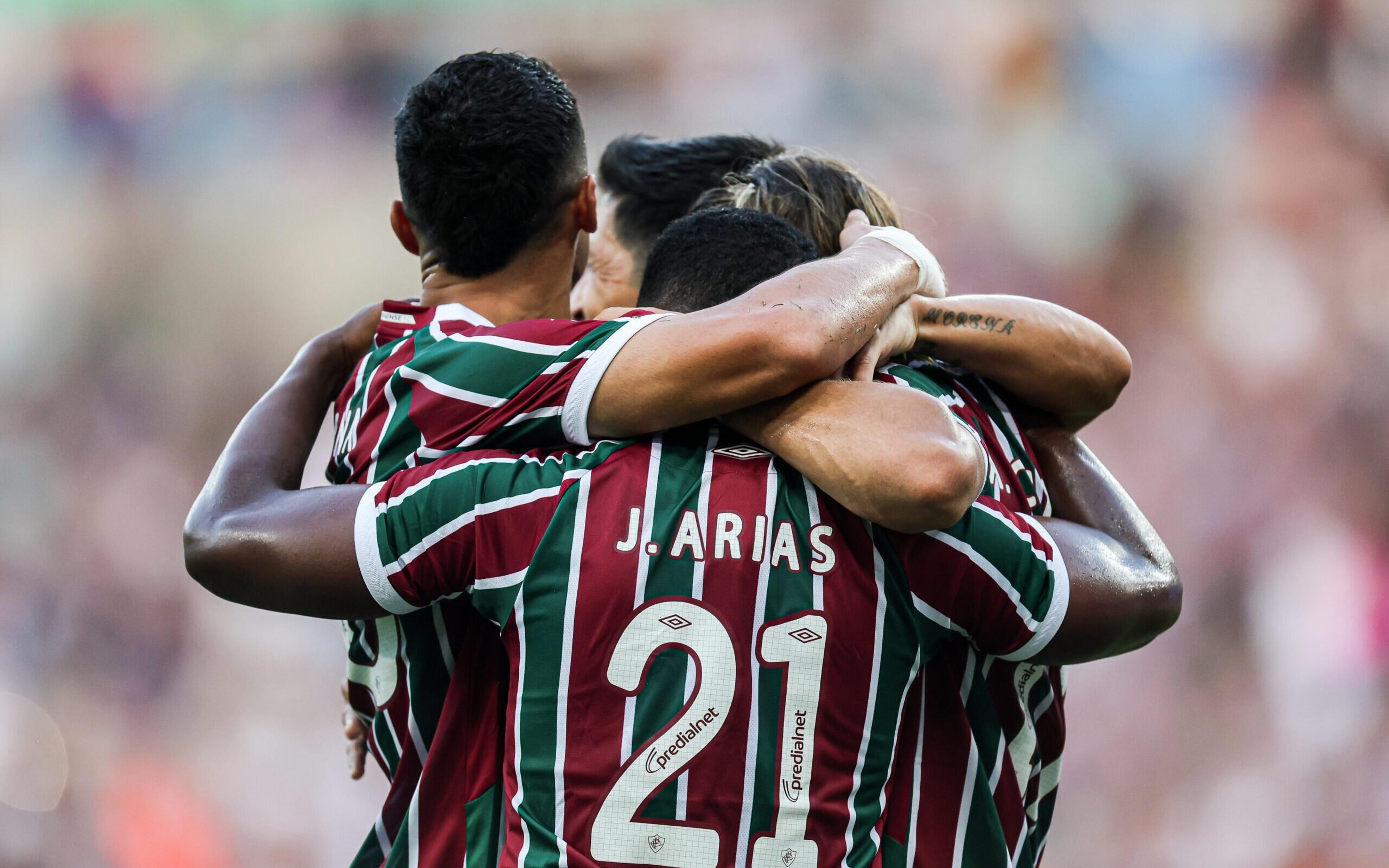 Torcedores do Fluminense vão à loucura com atuação de titular: ‘Melhor do Brasil’