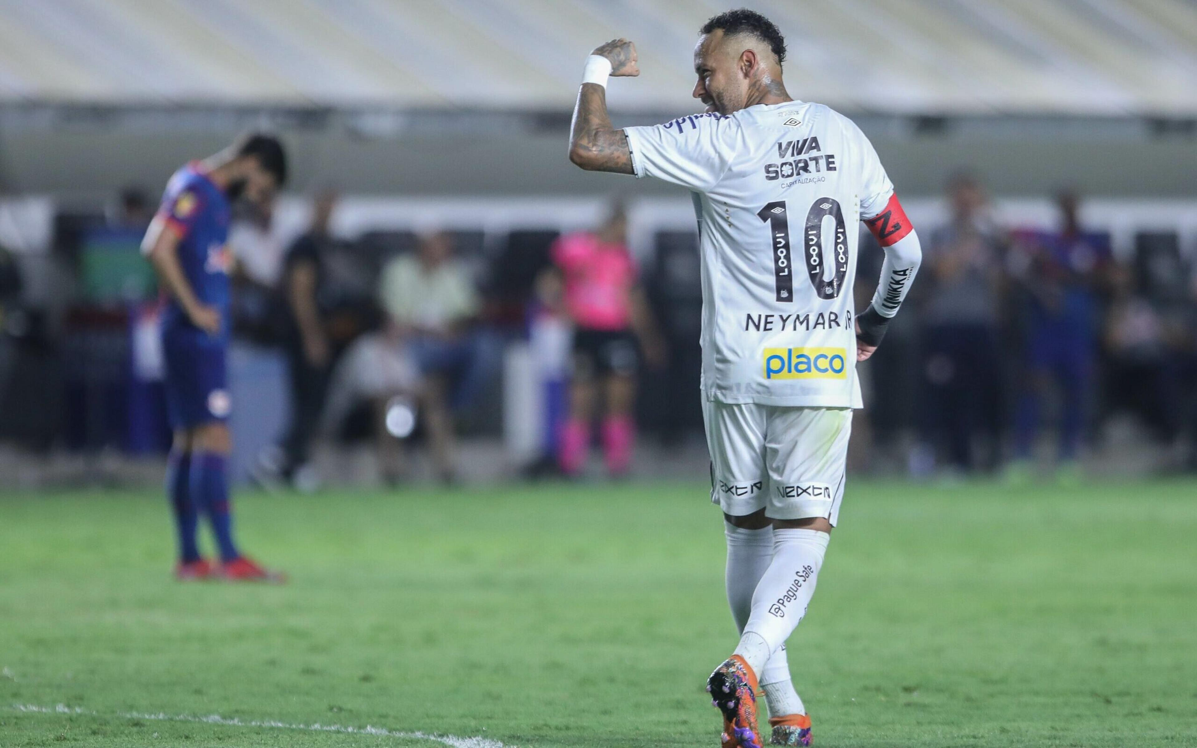 Substituído com dores na coxa, Neymar será reavaliado no Santos