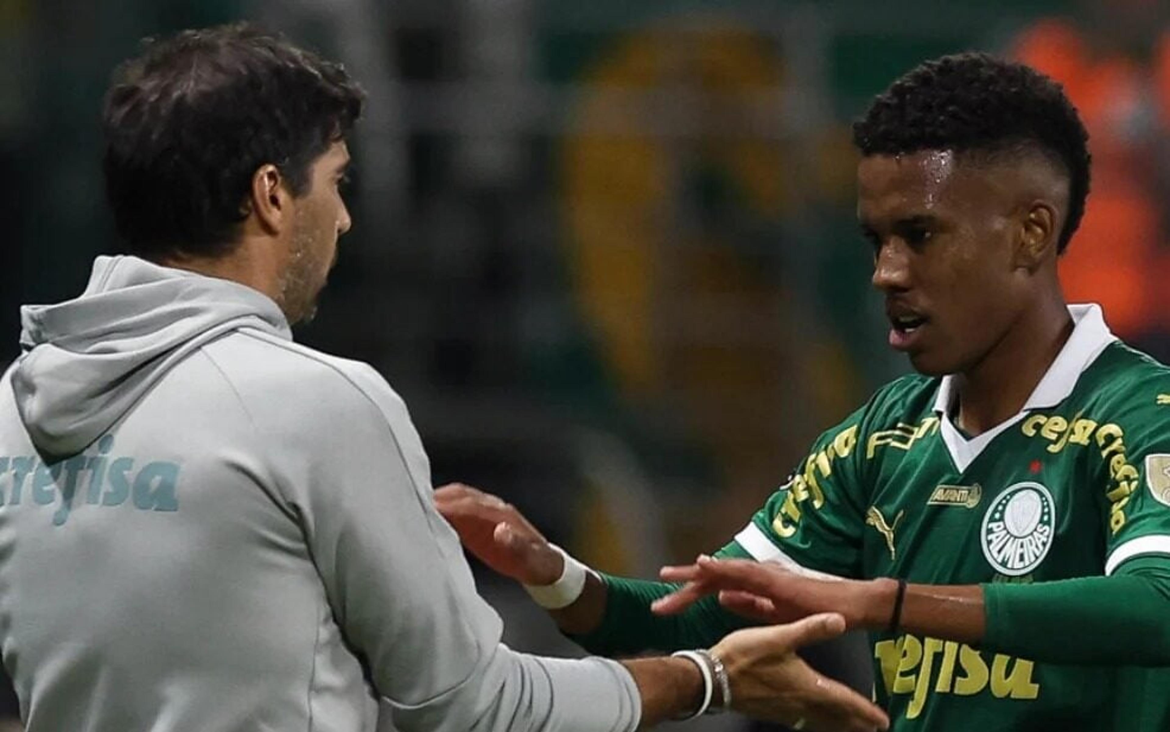 Leitura labial flagra momento que Abel Ferreira se irrita com Estêvão