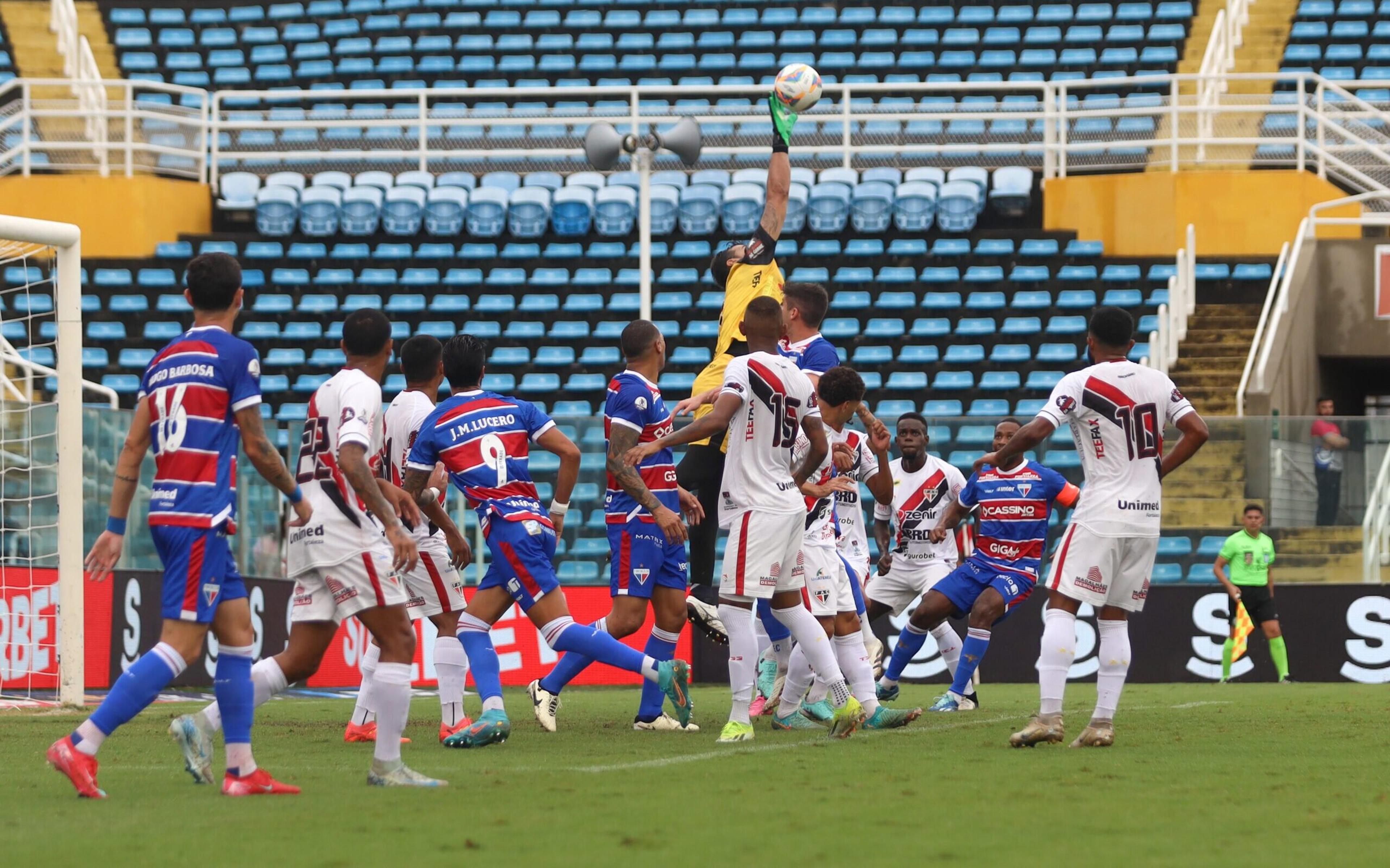 Ferroviário e Fortaleza ficam sem gols em semifinal do Cearense