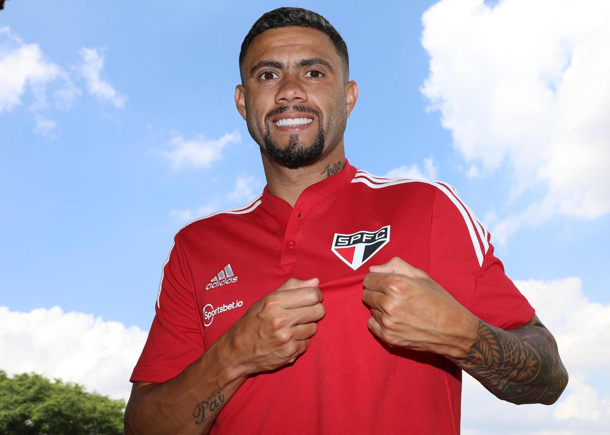 São Paulo anuncia a contratação de Wellington Rato Lance!