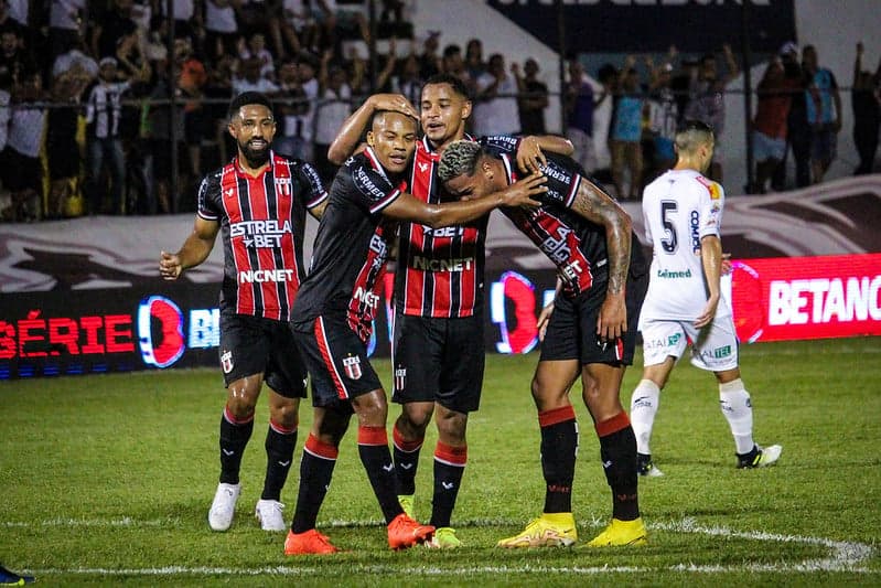 Serviço de jogo para Chapecoense vs Botafogo-SP