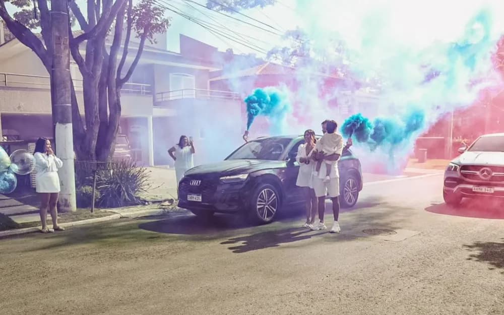 Vídeo: estrangeiros do Corinthians fazem chá revelação do filho de Ángel Romero