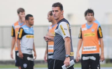 Portal inglês divulga imagens do uniforme de treino da Seleção