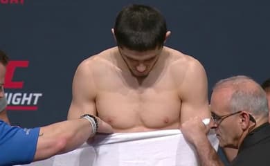 Peso pesado russo do UFC é flagrado em exame antidoping