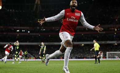 Thierry Henry: Jogar bem por seis - Bate Bola Inglês