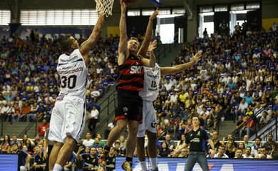 São Paulo vence Flamengo mais uma vez e vai à final do NBB