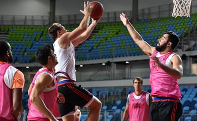 Eduardo Paes inaugura arena do handebol para os Jogos Olímpicos