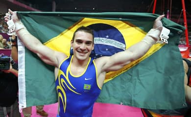 Brasil garante mais três vagas para a Rio-2016 na luta olímpica - Lance!