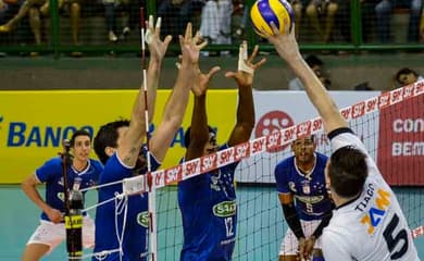 Na volta ao profissional, JF Vôlei bate Minas no tie-break na