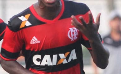 Flamengo deseja contratar jovem promessa que atualmente joga no
