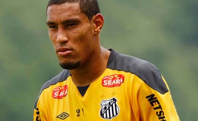 Zagueiro ex-Santos e Paulista disputará final do Campeonato