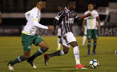 Fluminense toma gol no fim e fica no empate contra o Athletico-PR