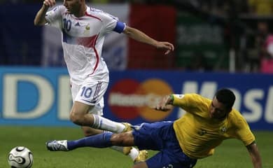 Onde assistir e que horas vai passar Itália x França na final da Copa do  Mundo de 2006?