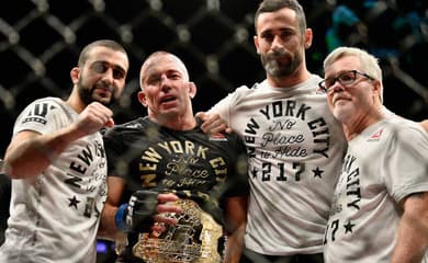 St-Pierre revela que abdicou de cinturão do UFC para cuidar de saúde -  Lance!