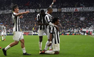 Torino vence Lazio e deixa segundo lugar à disposição da Juventus