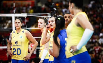 Chinesas vencem e seleção brasileira de vôlei feminino dá adeus à