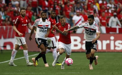 São Paulo x Internacional: onde assistir, prováveis escalações e desfalques  do jogo pelo Brasileirão - Lance!