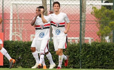 Fotos da Copa 2018: Brasil joga sexta à tarde e memes comemoram