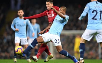 Manchester City e Liverpool fazem jogo decisivo pelo título do