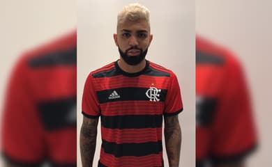 Atacante do Flamengo manda recado para a torcida após jogo de ida