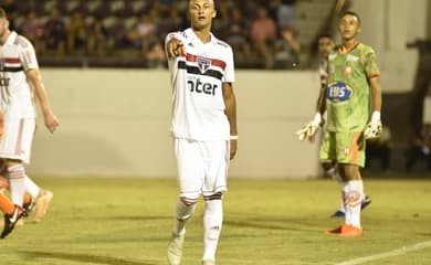 Clube que acaba de ser campeão quer contratar Alemão