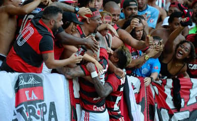 Nação abraça o Flamengo no último jogo no Rio de Janeiro antes da