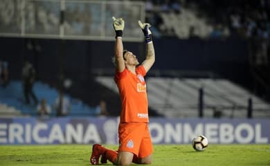 Cássio chega a 32 cobranças de pênaltis defendidas no Corinthians.Veja