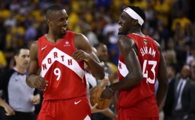 Raptors: Jogo de Basquete em Toronto com crianças - Brasileira em