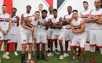 Veja fotos da apresentação do time de basquete do São Paulo