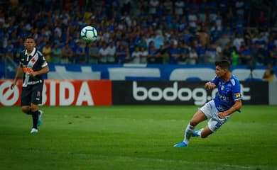 Após empate com o Vasco, chances de rebaixamento do Cruzeiro mudam
