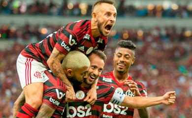 Flamengo faz novos testes e tem 10 jogadores liberados para pegar