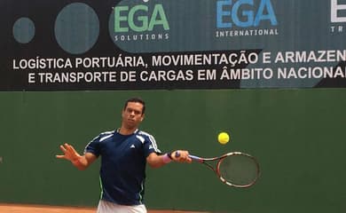 Eduardo Ribeiro é campeão da etapa de Brasília do Brasil Tennis