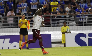 Campeonato Brasileiro: Cruzeiro vence e sai da zona de rebaixamento