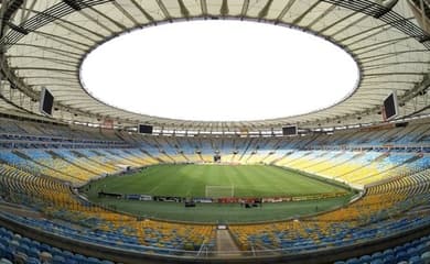 O primeiro jogo de futebol no Brasil faz aniversário hoje. Mas foi