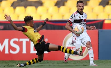 Lateral do Flamengo, Isla faz 'desabafo' nas redes sociais e recebe carinho  da torcida - Lance!