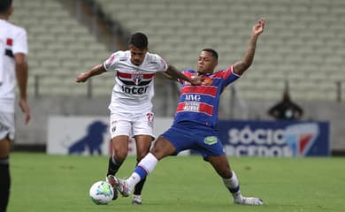 São Paulo x Grêmio: prováveis escalações, desfalques e onde assistir -  Lance!