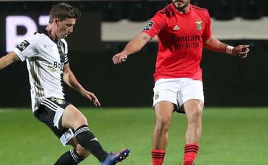 Benfica volta a empatar no campeonato, agora frente ao Farense