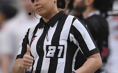 Pela primeira vez na história, jogo da NFL terá uma equipe de arbitragem  100% negra, futebol americano