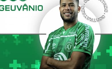 Rafinha está sem contrato! Confira jogadores com passagem pela seleção  nacional que estão livres no mercado – LANCE!