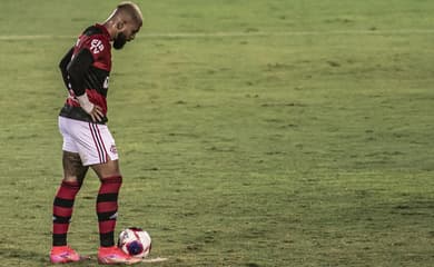 Aproveitamento em Pênaltis: Conheça os 7 jogadores do Flamengo - Flamengo  Melhor