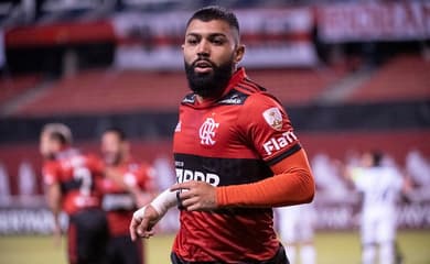 ZICO. Embora já possuísse a maior torcida do Brasil, o Flamengo só