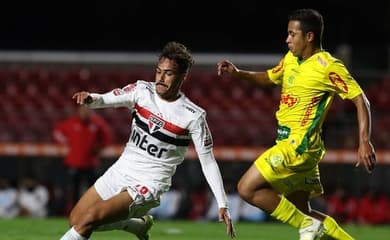 São Paulo x Internacional: onde assistir, prováveis escalações e desfalques  do jogo pelo Brasileirão - Lance!