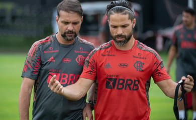 Everton Ribeiro é o primeiro jogador do Flamengo a entrar em campo pelo  Brasil em Copas em 12 anos; relembre