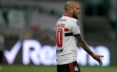 Camiseta sao paulo online dani alves