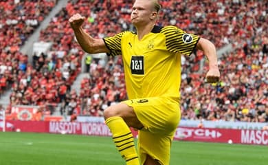 Borussia Dortmund x Bayer Leverkusen: onde assistir, horário e escalações  do jogo da Bundesliga - Lance!