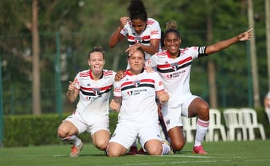 Corinthians vence o Red Bull Bragantino e garante vantagem em final da Copa  Paulista feminina - Lance!